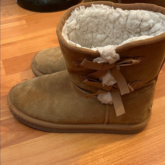 Koolaburra by Uggs Brown Suede Boots with Faux Fur Lining Size 5 - Picture 3 of 7